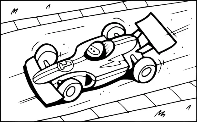 Un coche de carreras acelera por una pista, con un conductor que lleva un casco en su interior. El coche tiene un gran alerón trasero y un número de carreras distintivo en el capó. La pista está bordeada por un borde estampado, lo que sugiere un circuito de carreras. Las líneas de movimiento implican alta velocidad.