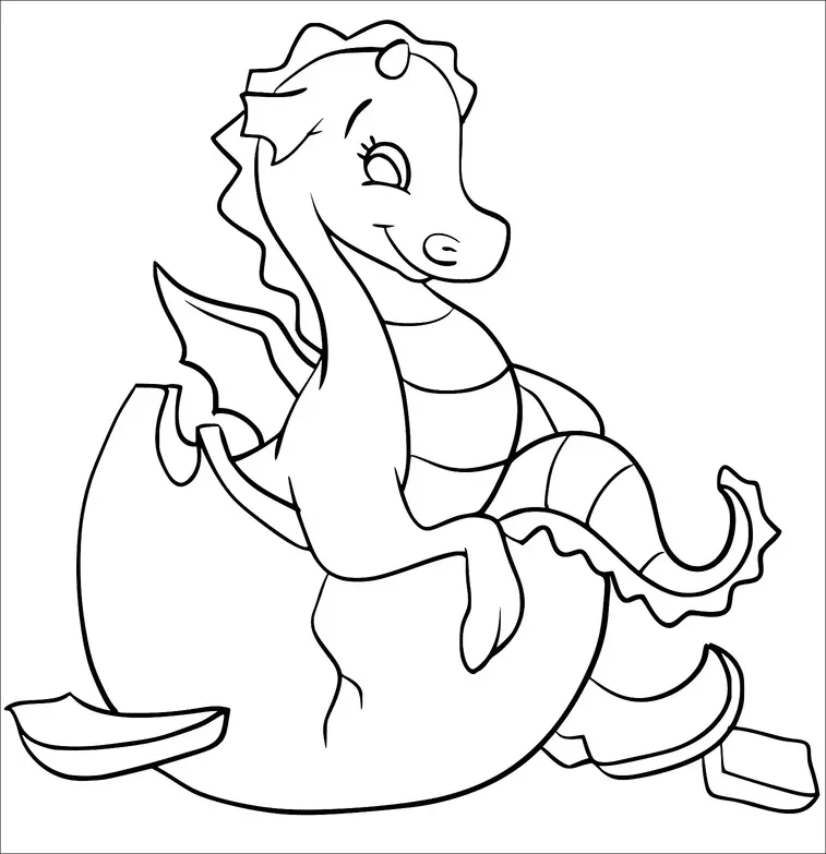 Un bébé dragon est assis joyeusement à l'intérieur d'une coquille d'œuf fissurée. Il a de petites ailes, une queue courbée et une expression joyeuse. Le corps écailleux du dragon est visible à travers les parties brisées de l'œuf. Des morceaux irréguliers de la coquille d'œuf sont dispersés autour de lui.