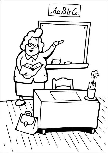 Un enseignant se tient devant un tableau noir, tenant un livre et pointant vers le tableau. Le tableau affiche les lettres A, B et C. Un bureau avec un pot de fleurs et des papiers est au premier plan, à côté d'une chaise. Une mallette est posée sur le sol en bois près du bureau.